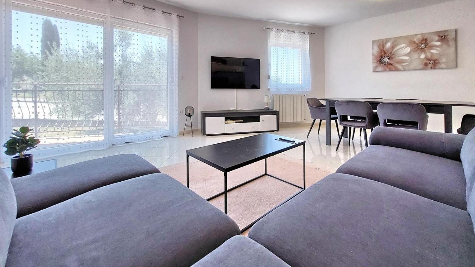 Stefany - Veli Maj Apartment